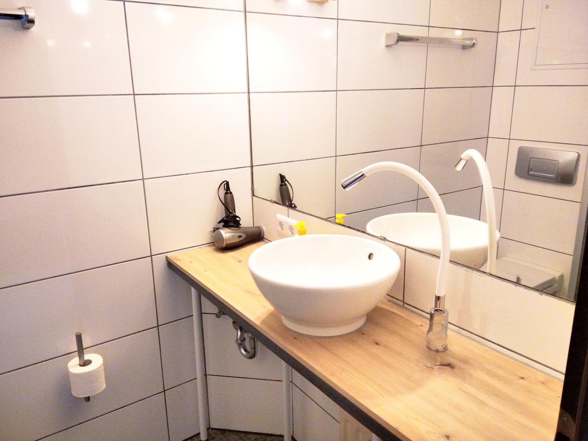Sroom 118 And 119 In Center Reutlingen Zewnętrze zdjęcie
